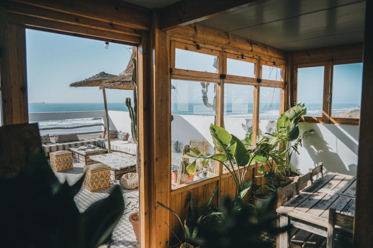 Blue Waves Surf House Hotel อกาดีร์ ภายนอก รูปภาพ