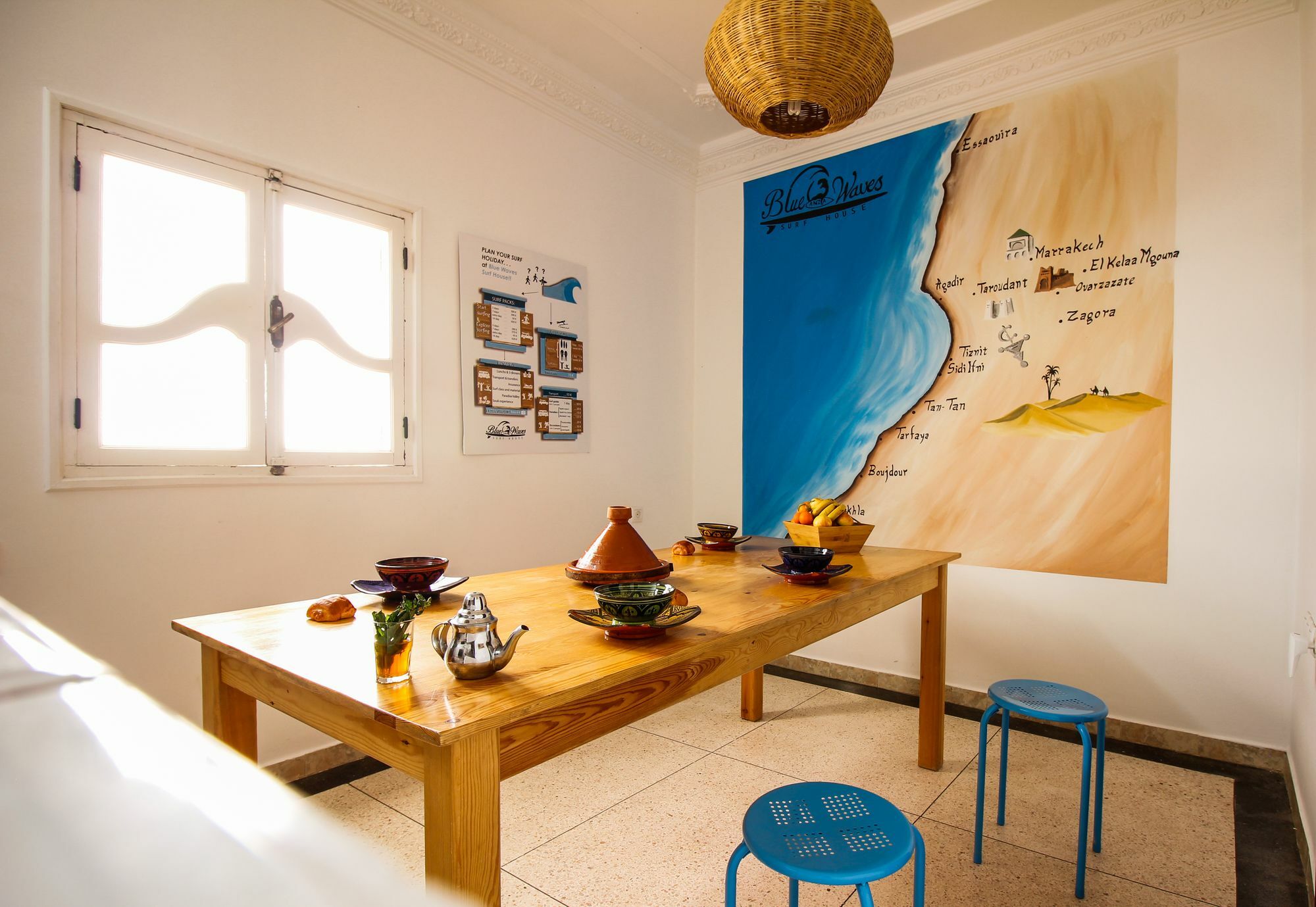 Blue Waves Surf House Hotel อกาดีร์ ภายนอก รูปภาพ